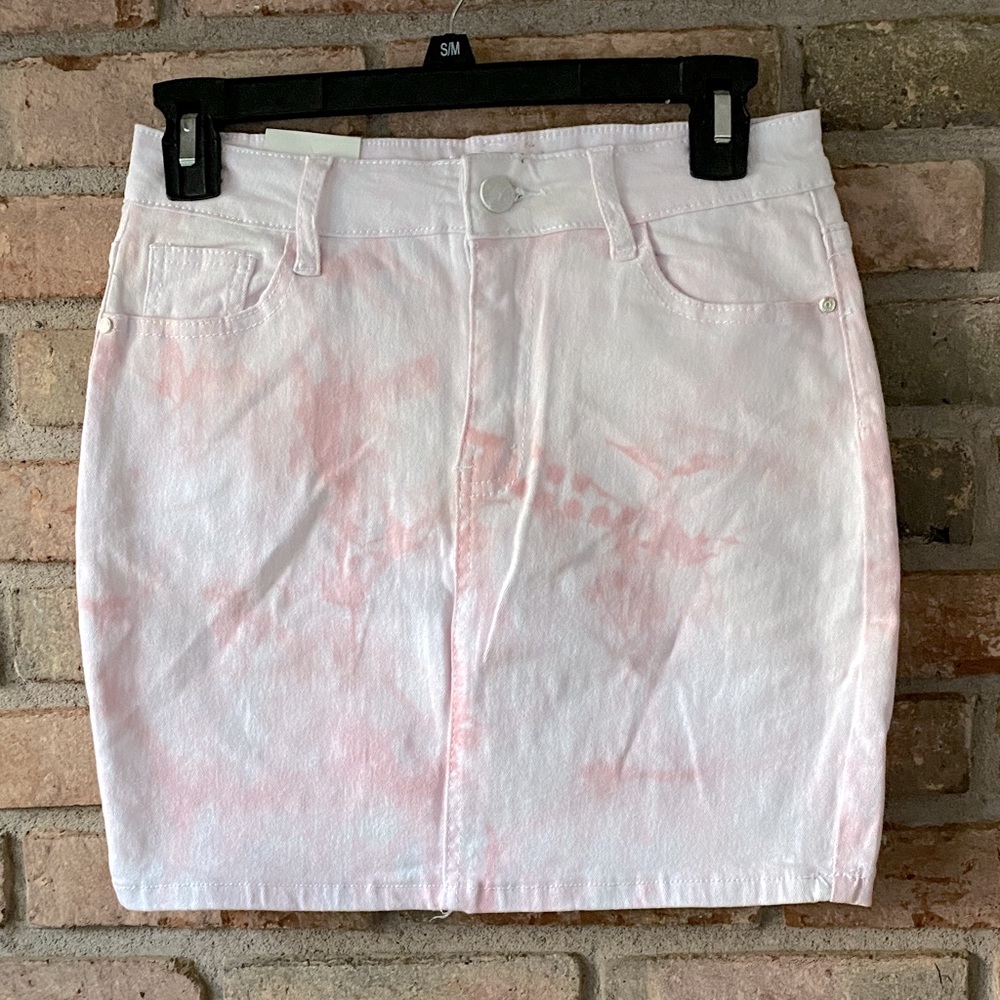 Nina Rossi Light Pink Mini Skirt